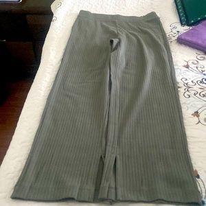 Uniqlo Wide Ribbed Slit Straight Pants